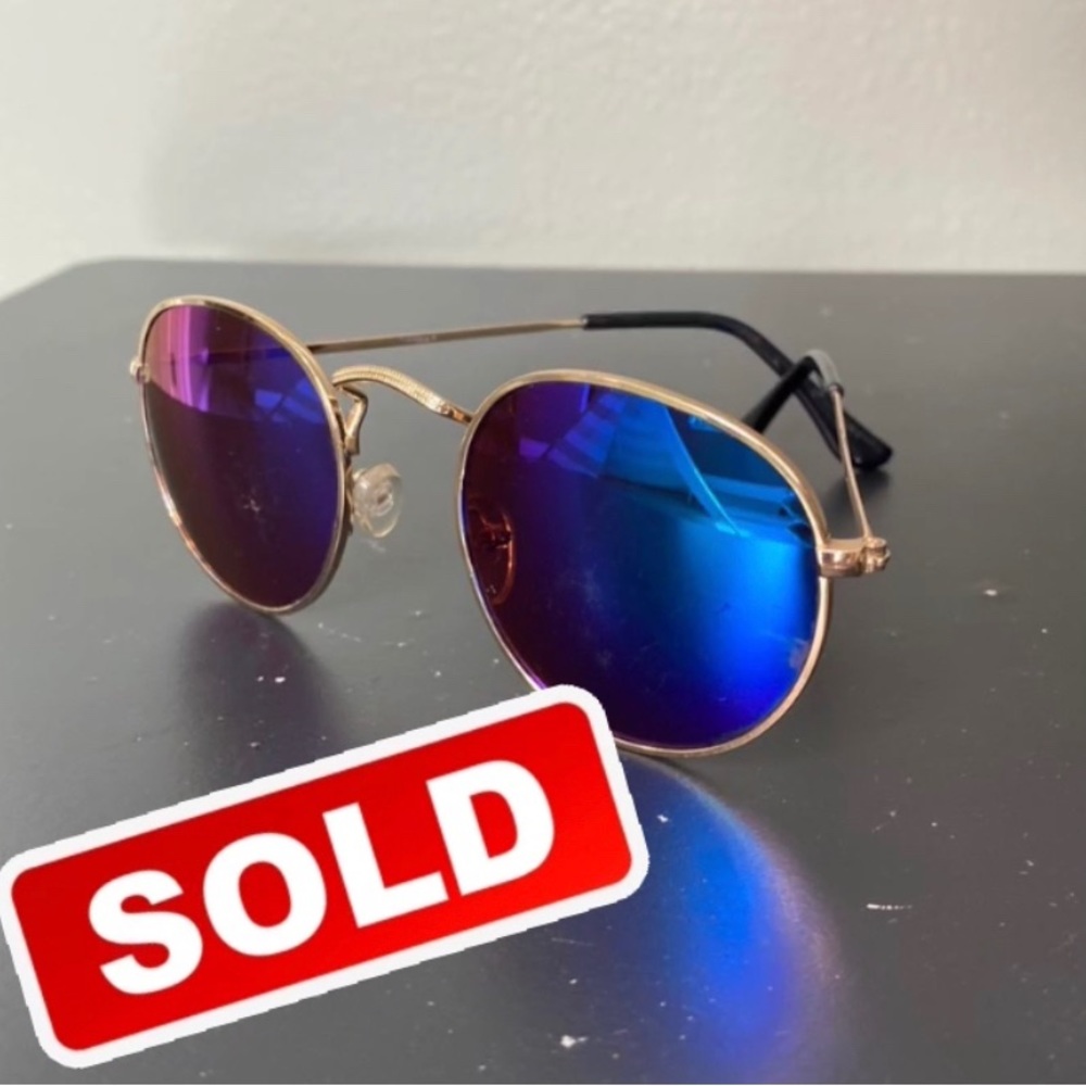 Sunglasses 😎